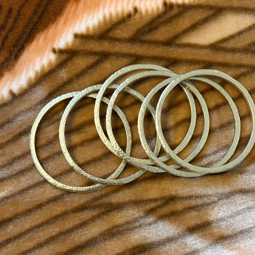 Elegant Silpada KR Gold-Tone Bangle Set